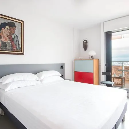 Daire Quai De Jemmapes By Onefinestay